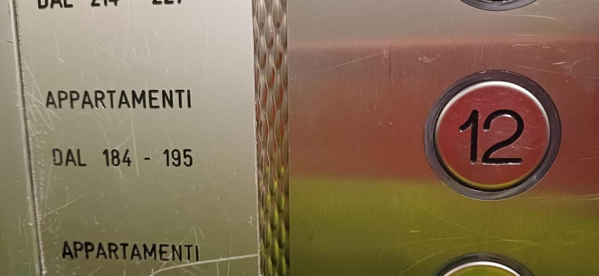 Res. Sole Alto Appartamenti Solandra Mezzana  Εξωτερικό φωτογραφία