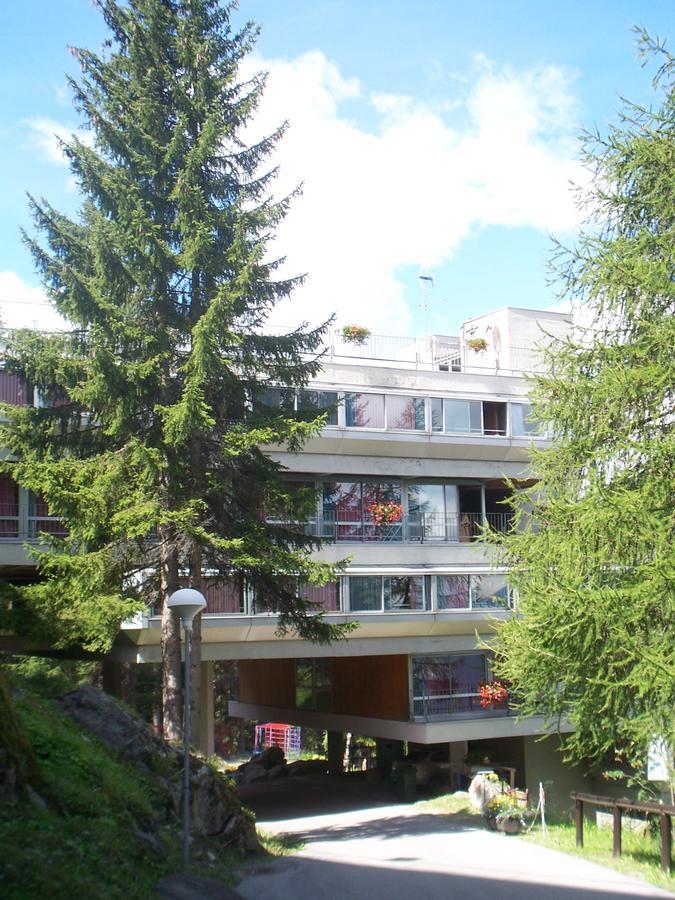 Res. Sole Alto Appartamenti Solandra Mezzana  Εξωτερικό φωτογραφία